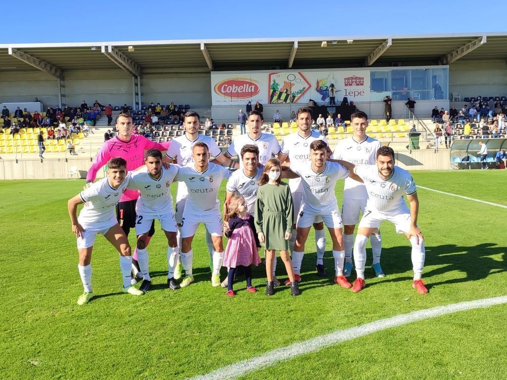 Un gol de Capa en el 96 rescata un punto par el Ceuta que perdía por 2-0 en Lepe