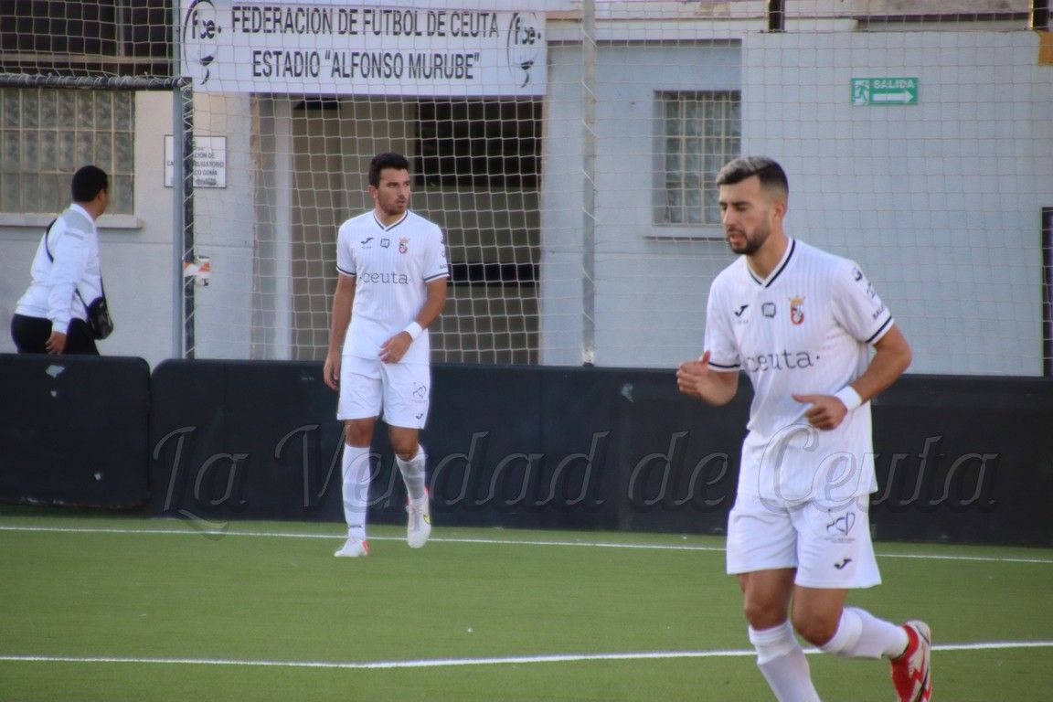 Un tanto de Iván Breñé le da los tres puntos al Ceuta B (1-0)