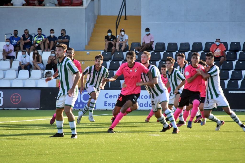 El Ceuta 'B' empata frente al Córdoba 'B' en su debut (1-1)