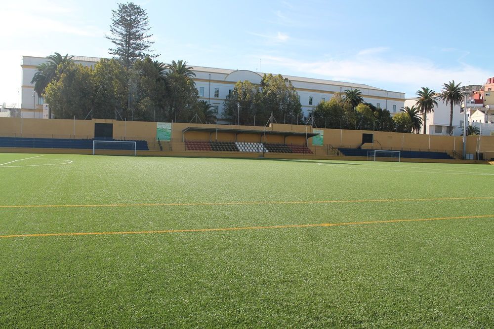 La FFCE realiza el acondicionamiento de las distintas instalaciones antes del inicio de la temporada