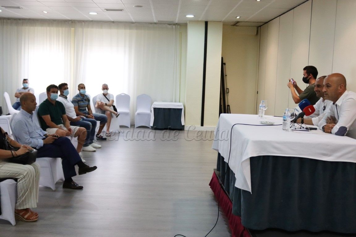 Presentacion Entrenador Ceuta Trujillo 2