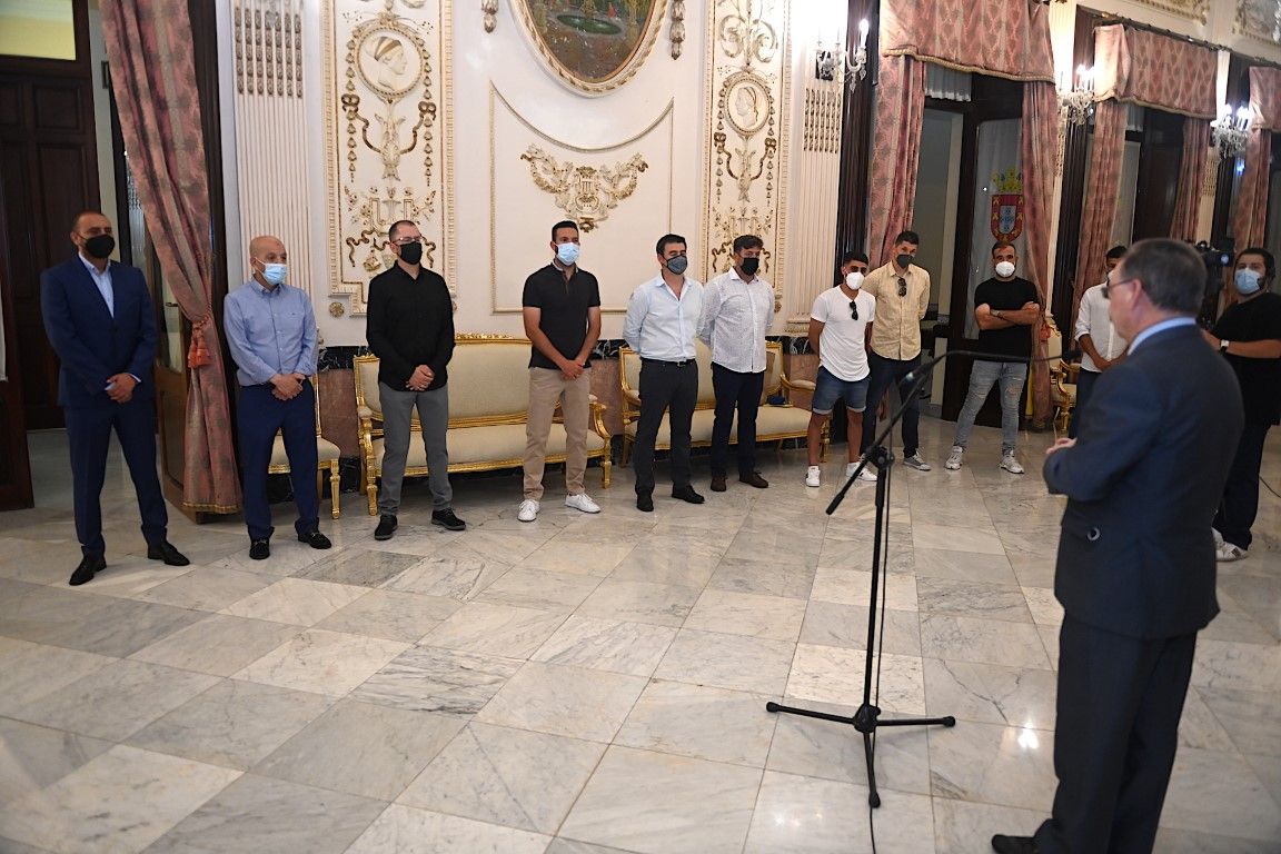 Vivas recibe AD Ceuta 2