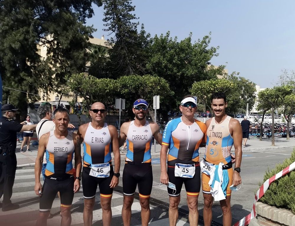El Club Tridingo representa al triatlón ceutí en el XXIII triatlón Villa de Estepona