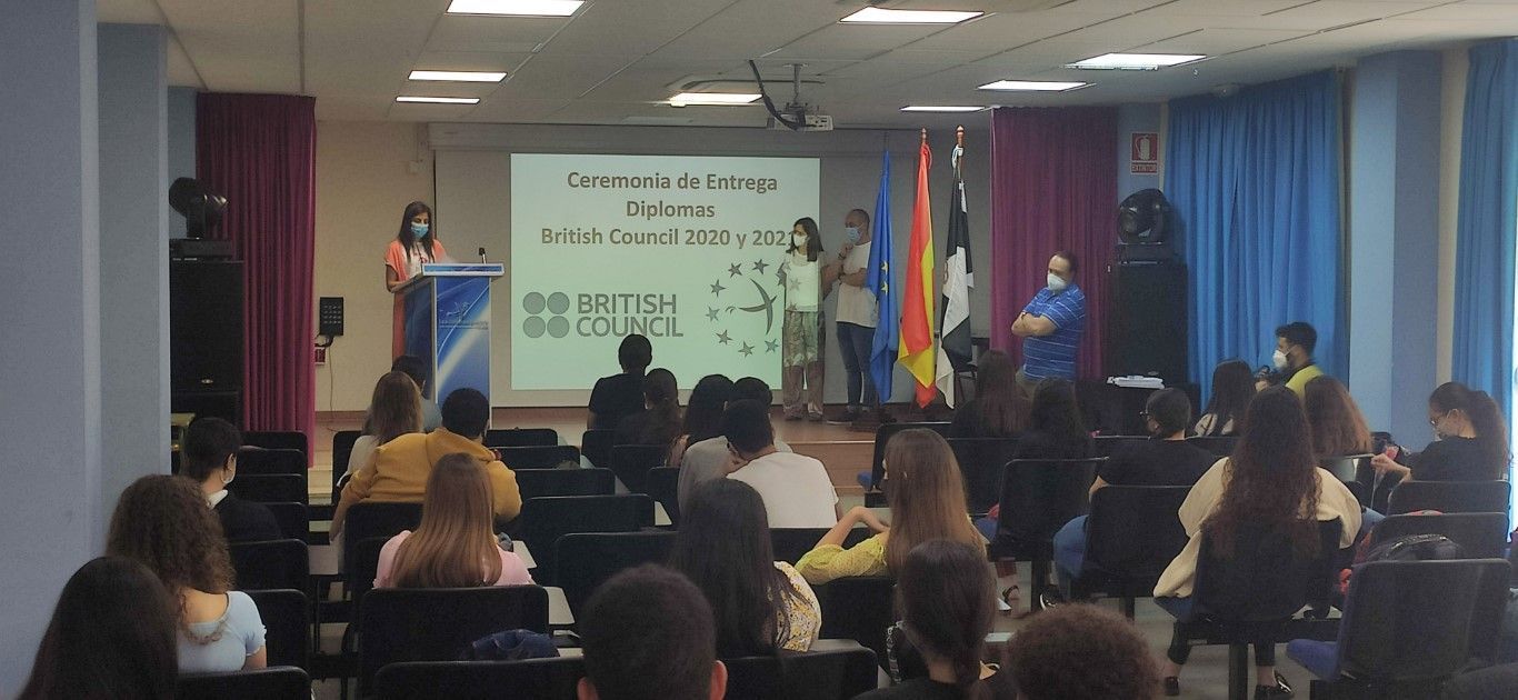 El Clara Campoamor acoge el acto de entrega de diplomas del programa “British Council”