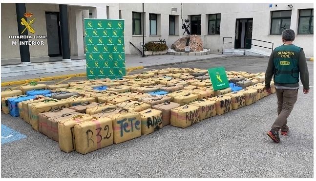 Intervenidas cerca de 5 toneladas de hachís a una organización delictiva sólidamente establecida en España, Marruecos e Italia