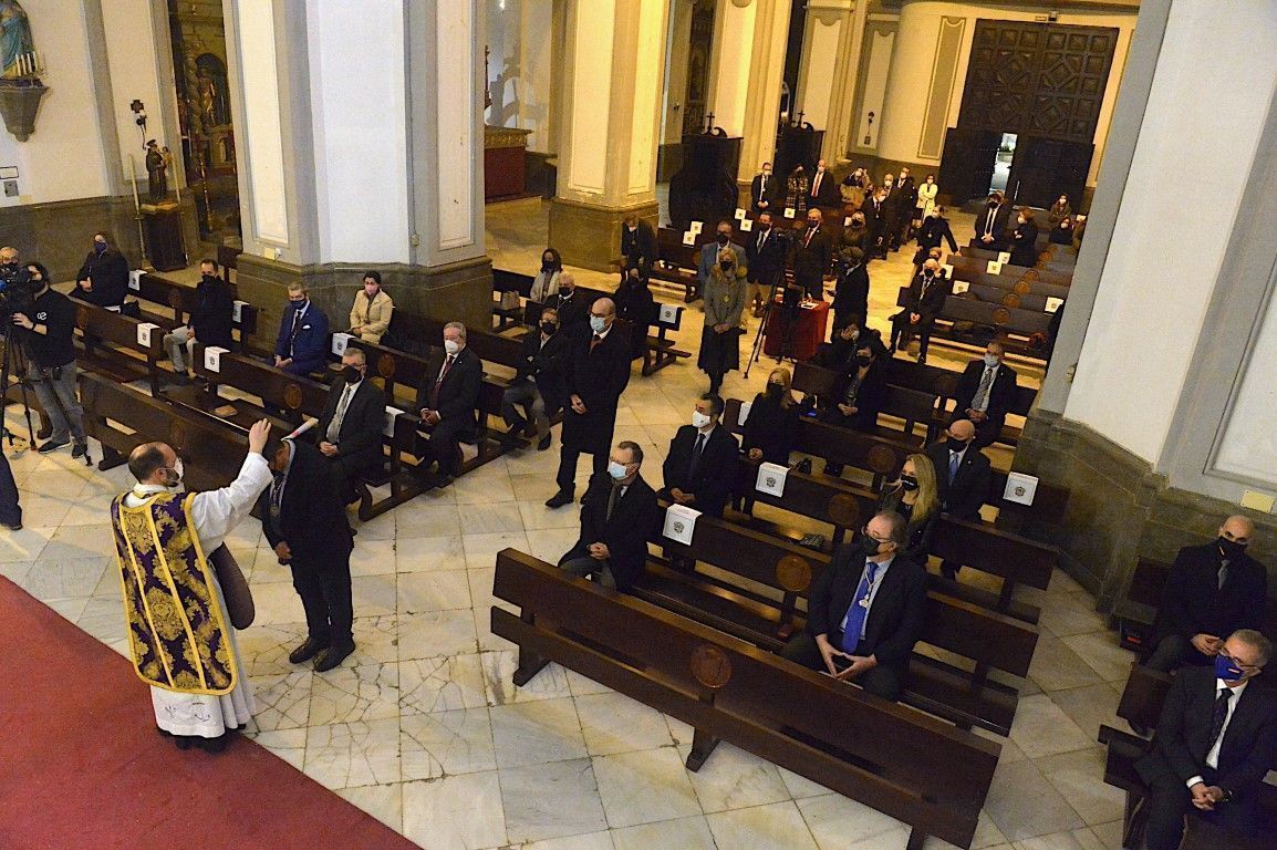 La Catedral celebra el comienzo de una Cuaresma marcada por las restricciones de la pandemia
