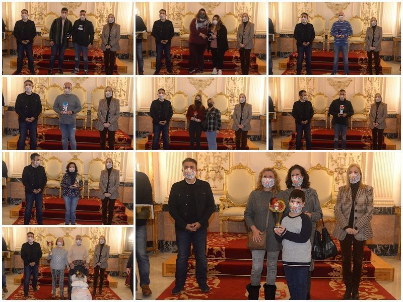 El Salón del Trono acoge la entrega de premios de los concursos de carnaval