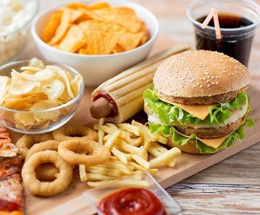 Nueve de cada diez anuncios de alimentos dirigidos a niños son de productos no saludables