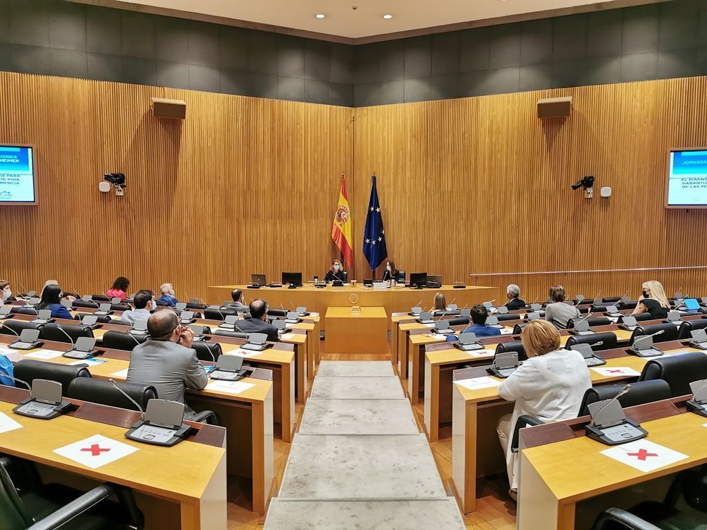 Personas con Alzheimer reivindican en el Congreso de los Diputados un diagnóstico “certero y precoz” de la enfermedad 
