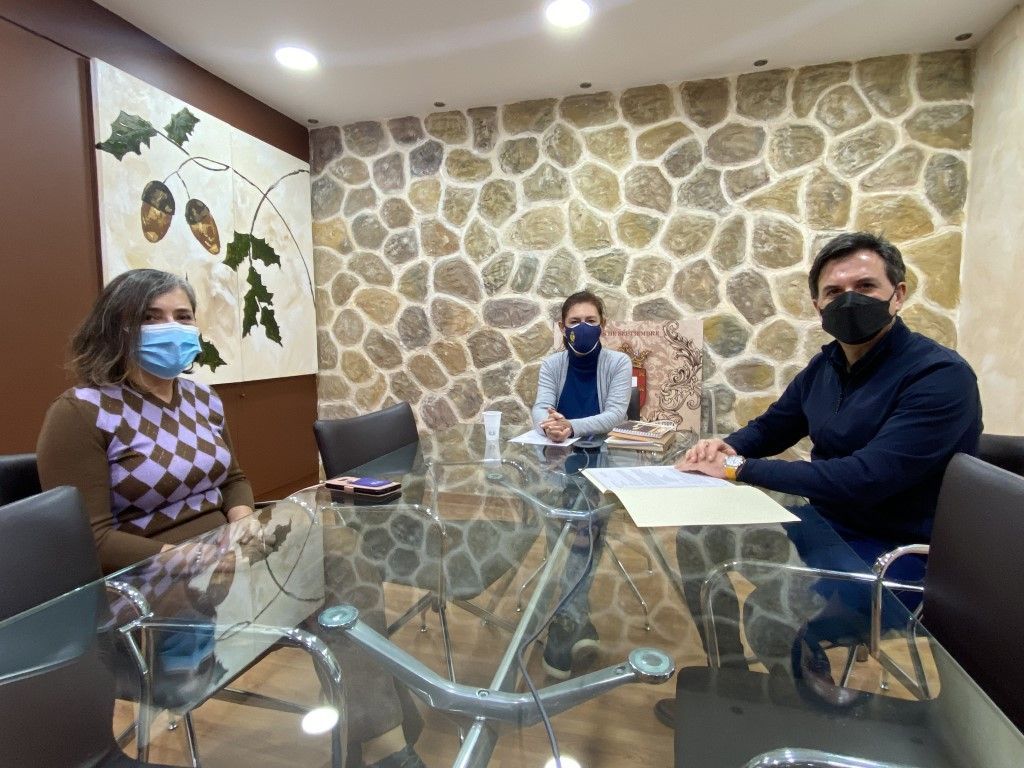 La Ciudad y el Colegio de Psicólogos se reúnen para perfilar su colaboración en situaciones de emergencia