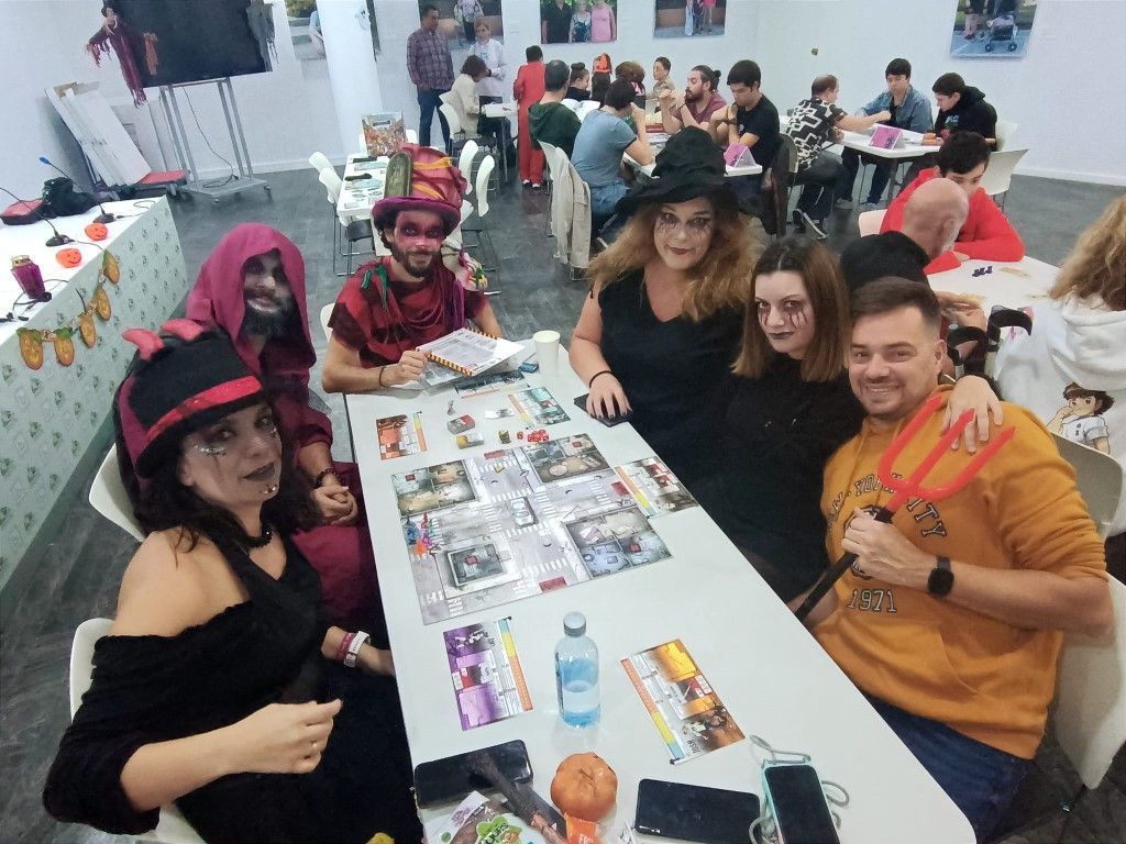 Juegos de terror con la asociación "El Solitario"