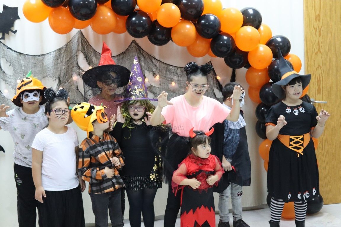 Síndrome de Down organiza dos fiestas por Halloween