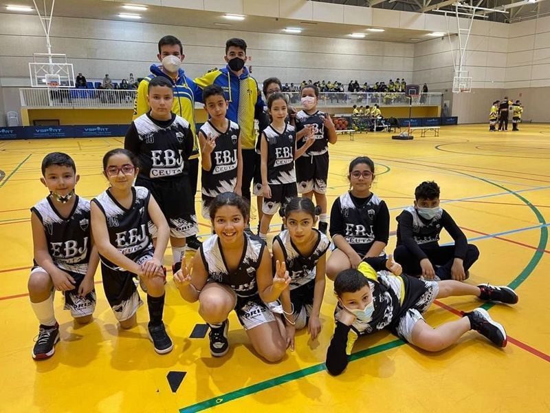 La escuela 21/22 de Baloncesto Juventud queda oficialmente clausurada
