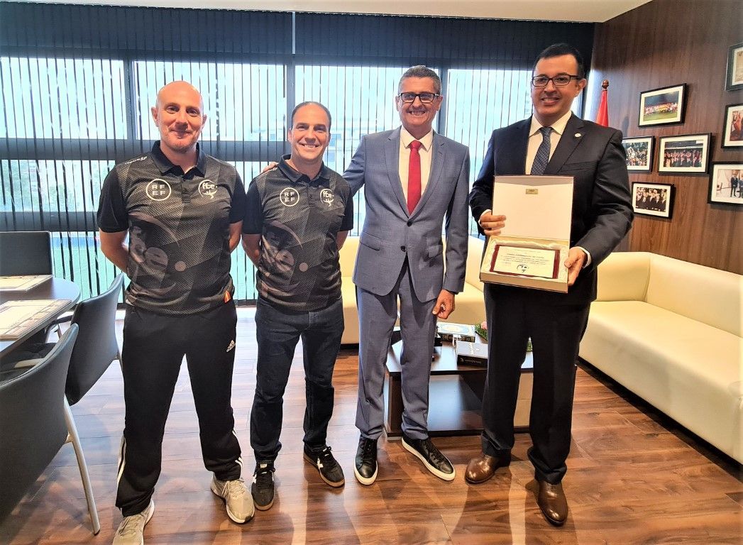 La RFFCE reconoce la labor del Centro Penitenciario de Ceuta en la reinserción a través del fútbol