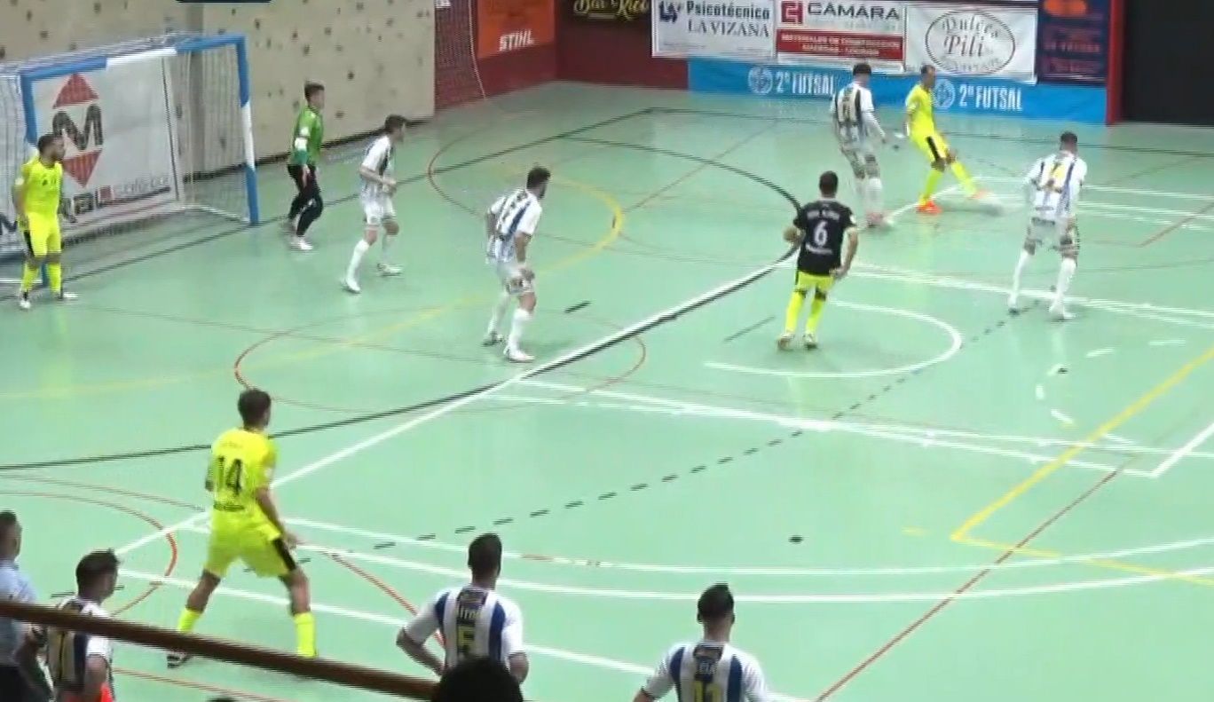 Duro correctivo a la UA Ceutí, que cae goleado en su visita a Benavente (10-4)