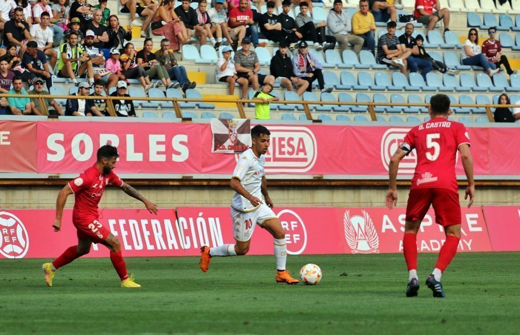 Vivas manda un mensaje de ánimo y apoyo al Ceuta para buscar su primera victoria en Primera RFEF