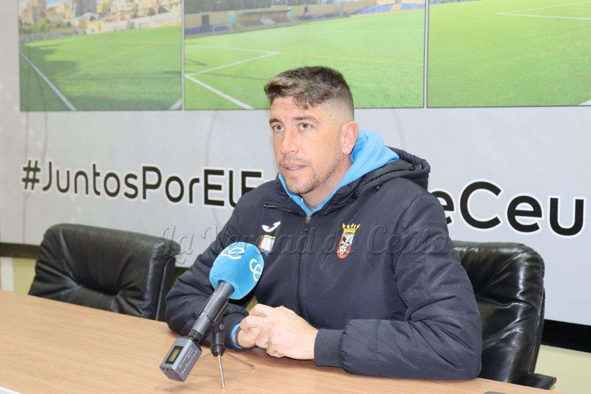 Berlanga:”mañana hay más de tres puntos en juego” en el partido ante el Rota