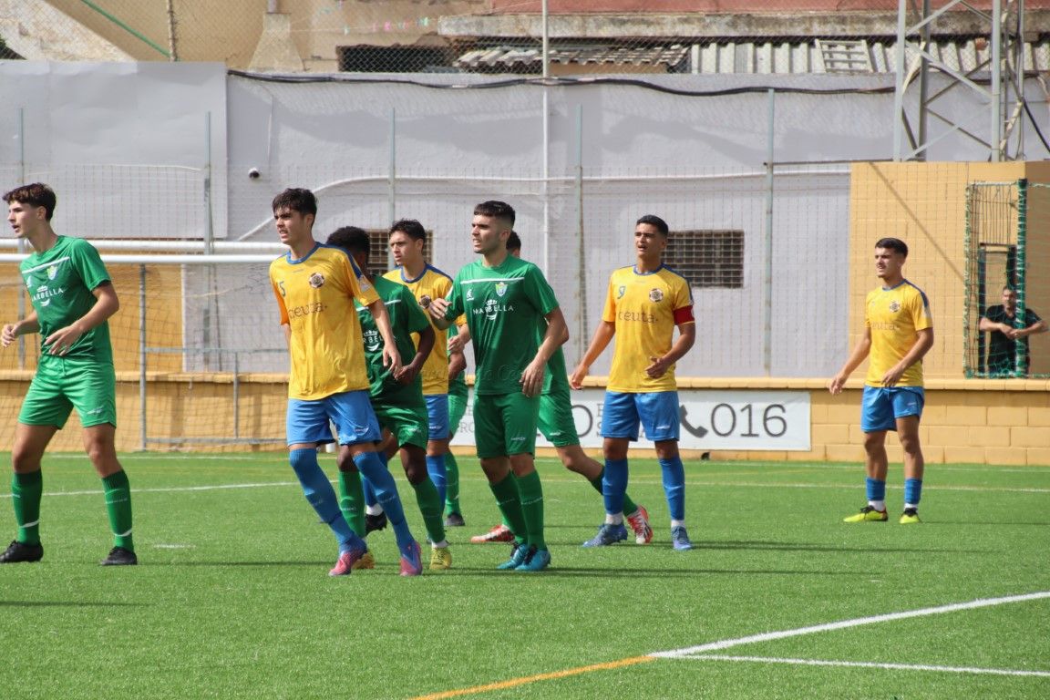 El CD Polillas cae en el campo del Vázquez Cultural (2-0) y la UCIDCE pierde ante el Antoniano (2-0)