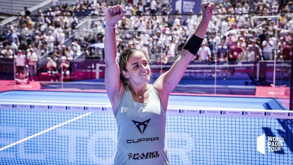 Ariana Sánchez y Paula Josemaría junto con Lebrón y Galán, campeones en Marbella