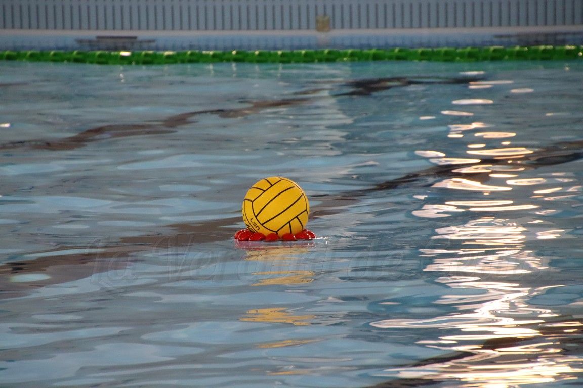 El CN Caballa se despide con derrota en la piscina del CN Sant Andreu (12-7)