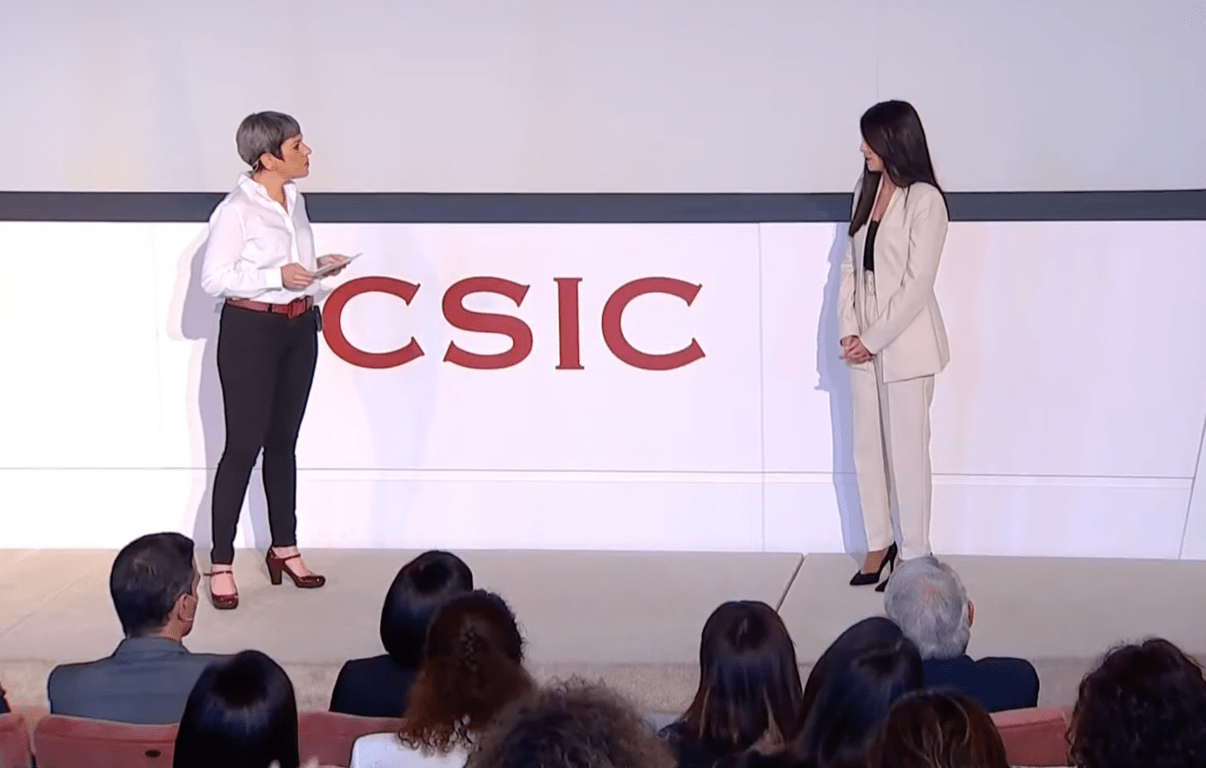Andrea Moreno, alumna del Siete Colinas, participa en un coloquio en el CSIC
