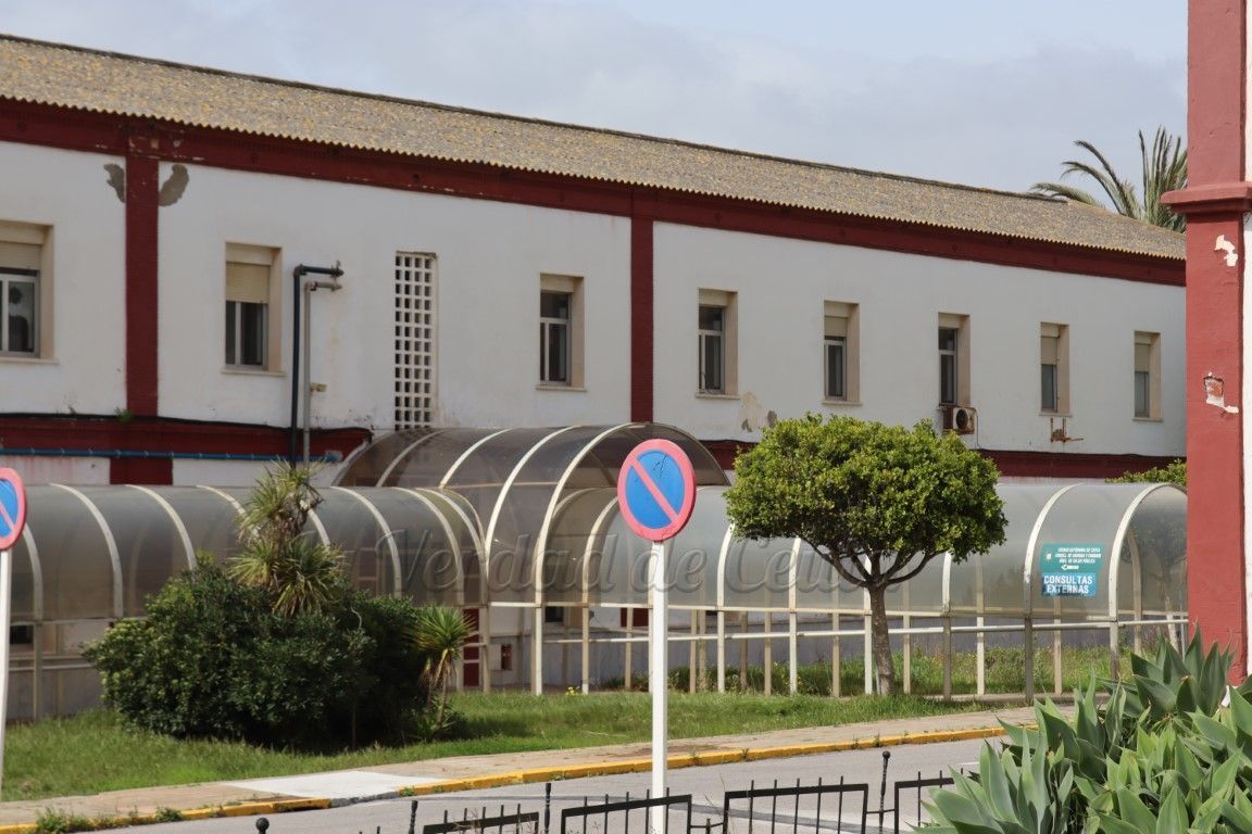 El MDyC dice que el consejero de Sanidad prohíbe expedir los certificados de recuperación del COVID