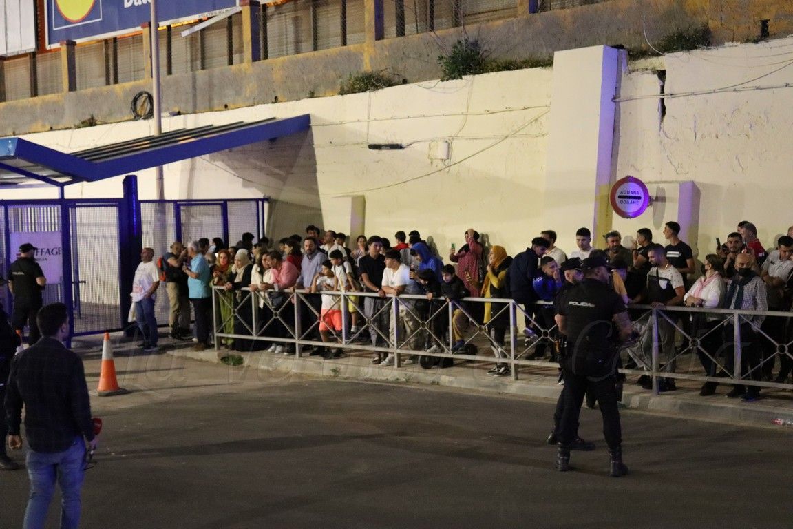 Más de 3.200 personas han salido ya desde Ceuta hacia Marruecos