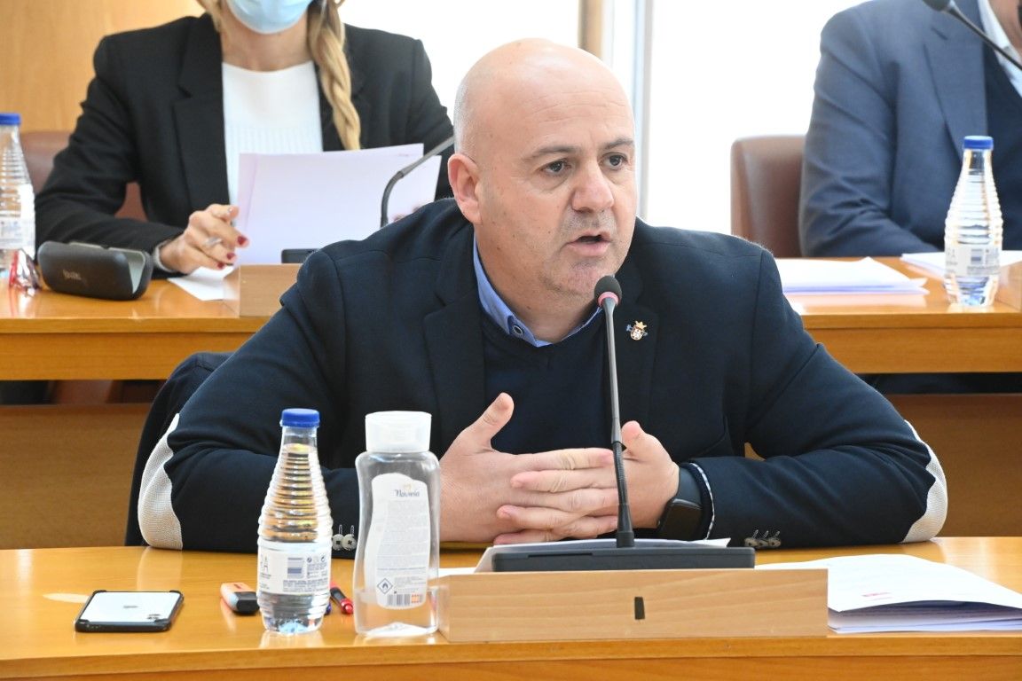 El PSOE lamenta que se hayan gastado 8,3 millones de euros en la Gran Vía y existan barriadas con muchas carencias