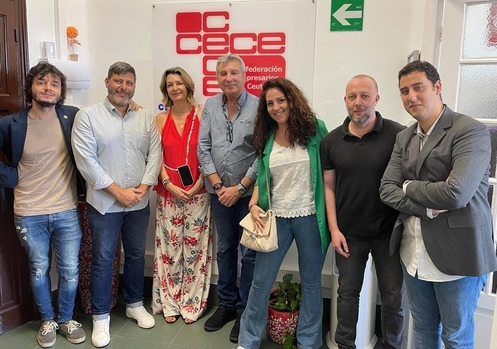 Ceuta Ya!  se reúne con la Confederación de Empresarios