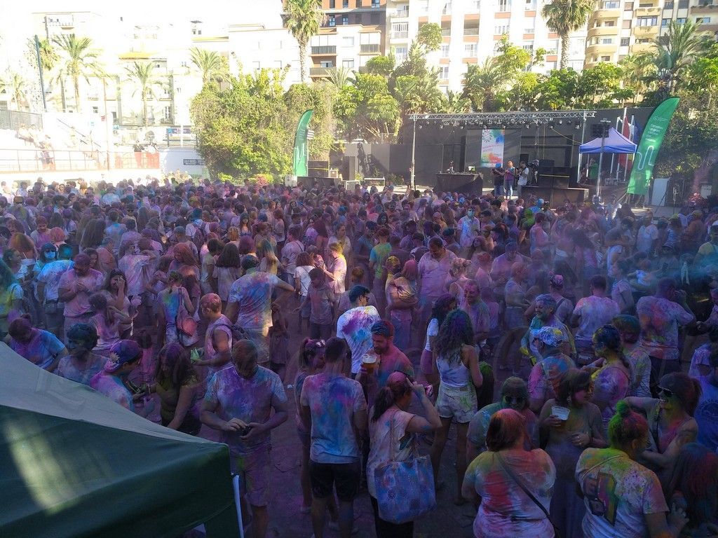 Vuelve el Festival del Holi con una explosión de colores