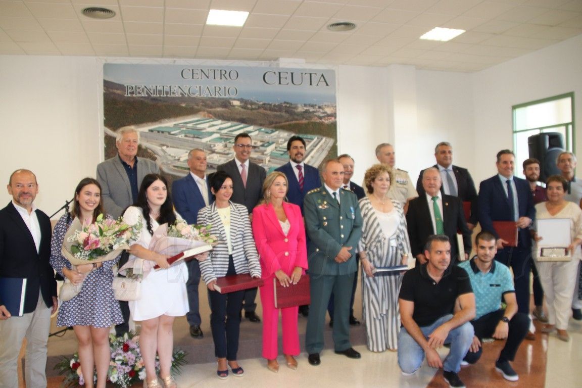 La Institución Penitenciaria celebra la Merced con un sentido homenaje a su doctor Ajaj Ahmadieh