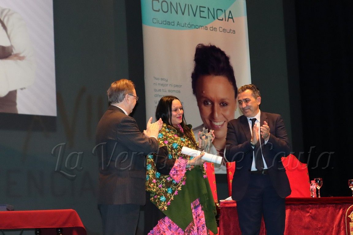 La chef hispano marroquí Nayat Kaanache recibe el Premio Convivencia