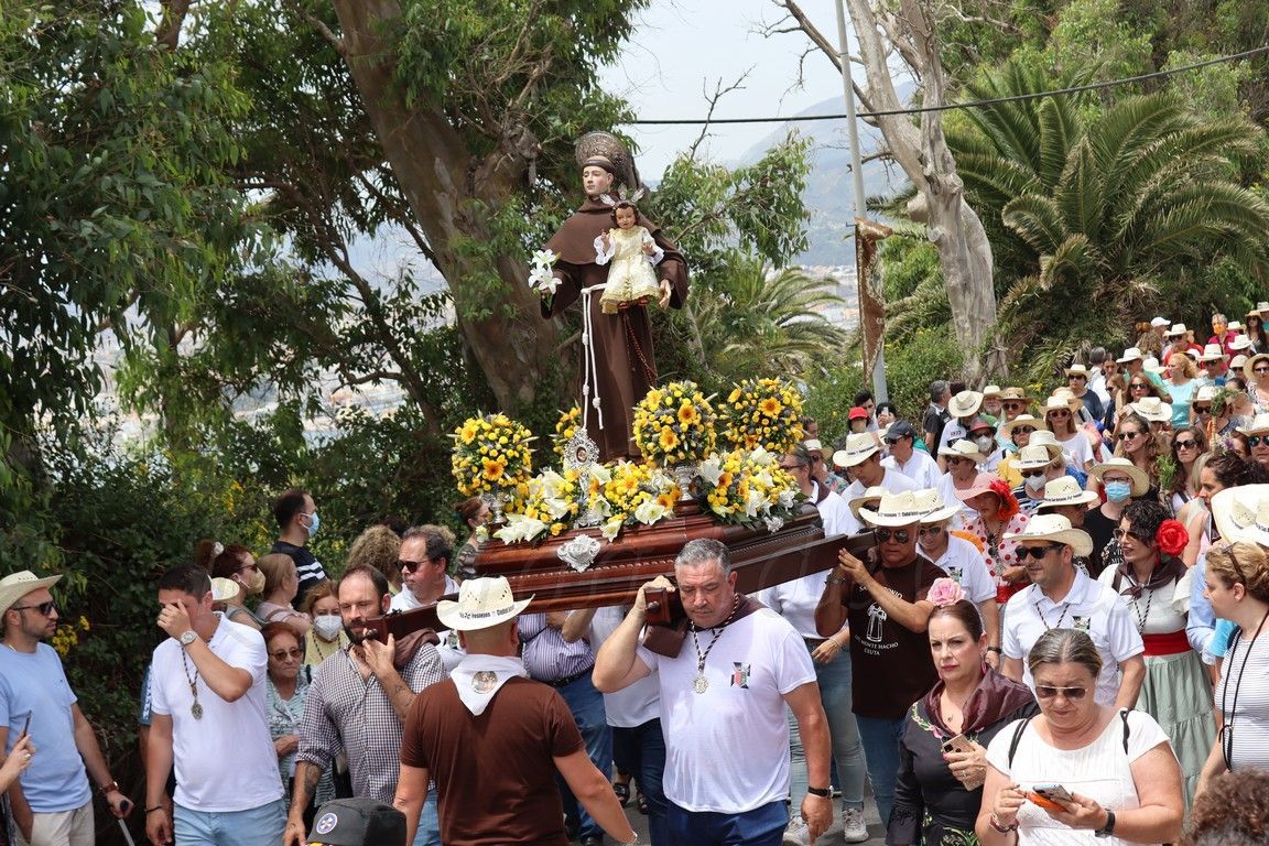 La Asamblea respalda incluir las fiestas del fin de ramadán y San Antonio en el calendario laboral