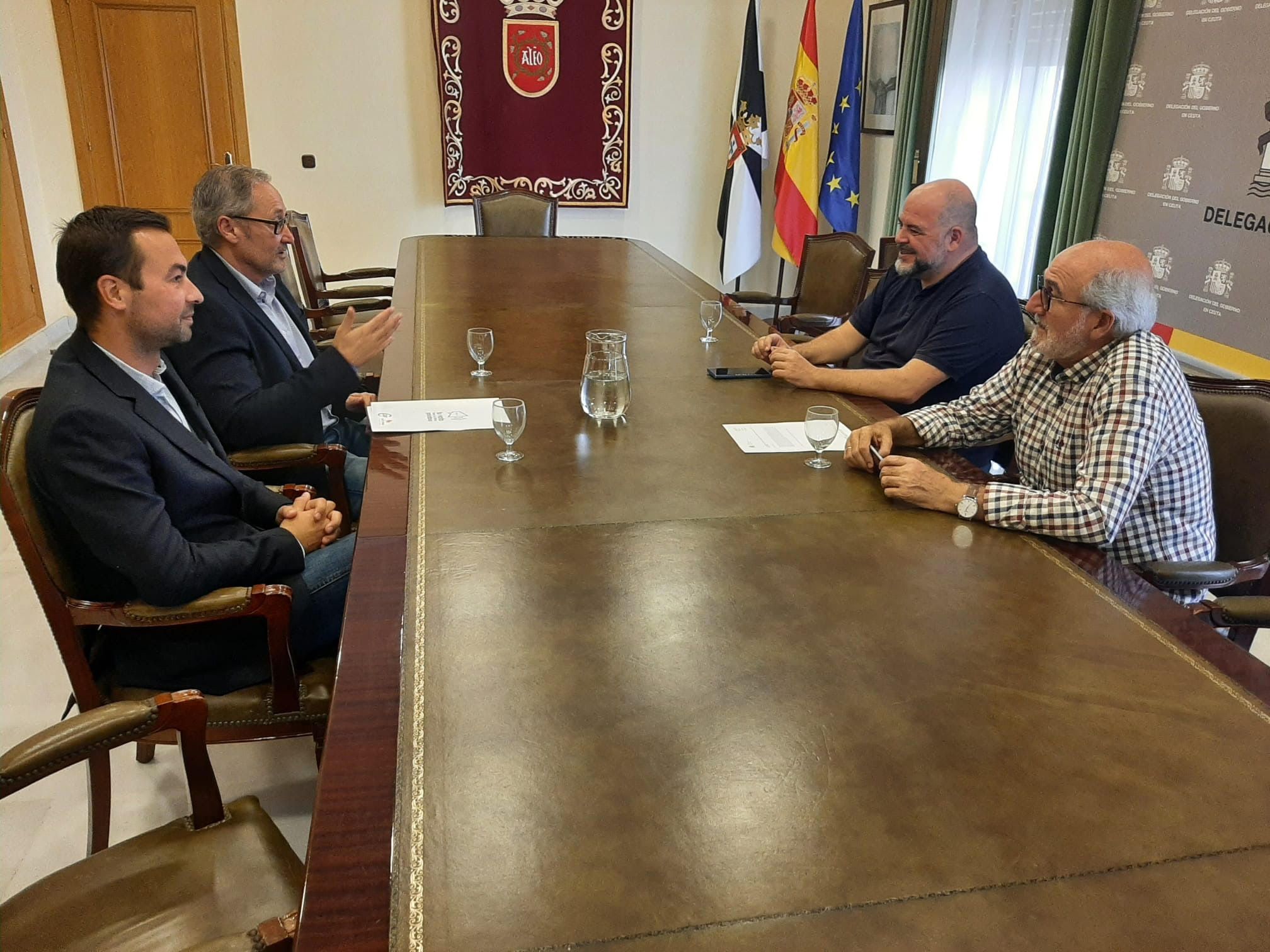 El presidente de CSIF Ceuta, Juan Iglesias, se reúne con la Delegación del Gobierno
