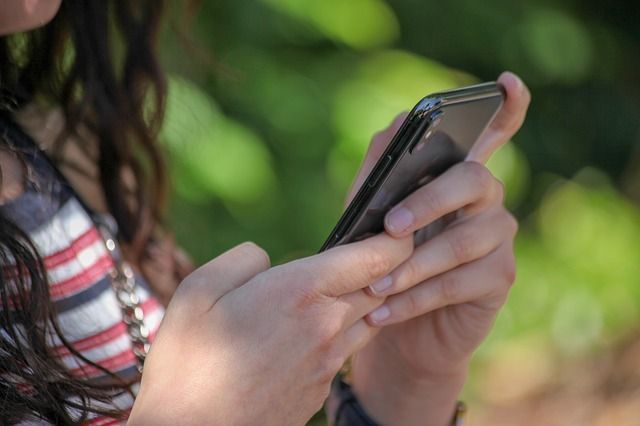 El Ministerio de Migraciones detecta más de 54.000 contenidos racistas en redes solo en el mes de junio