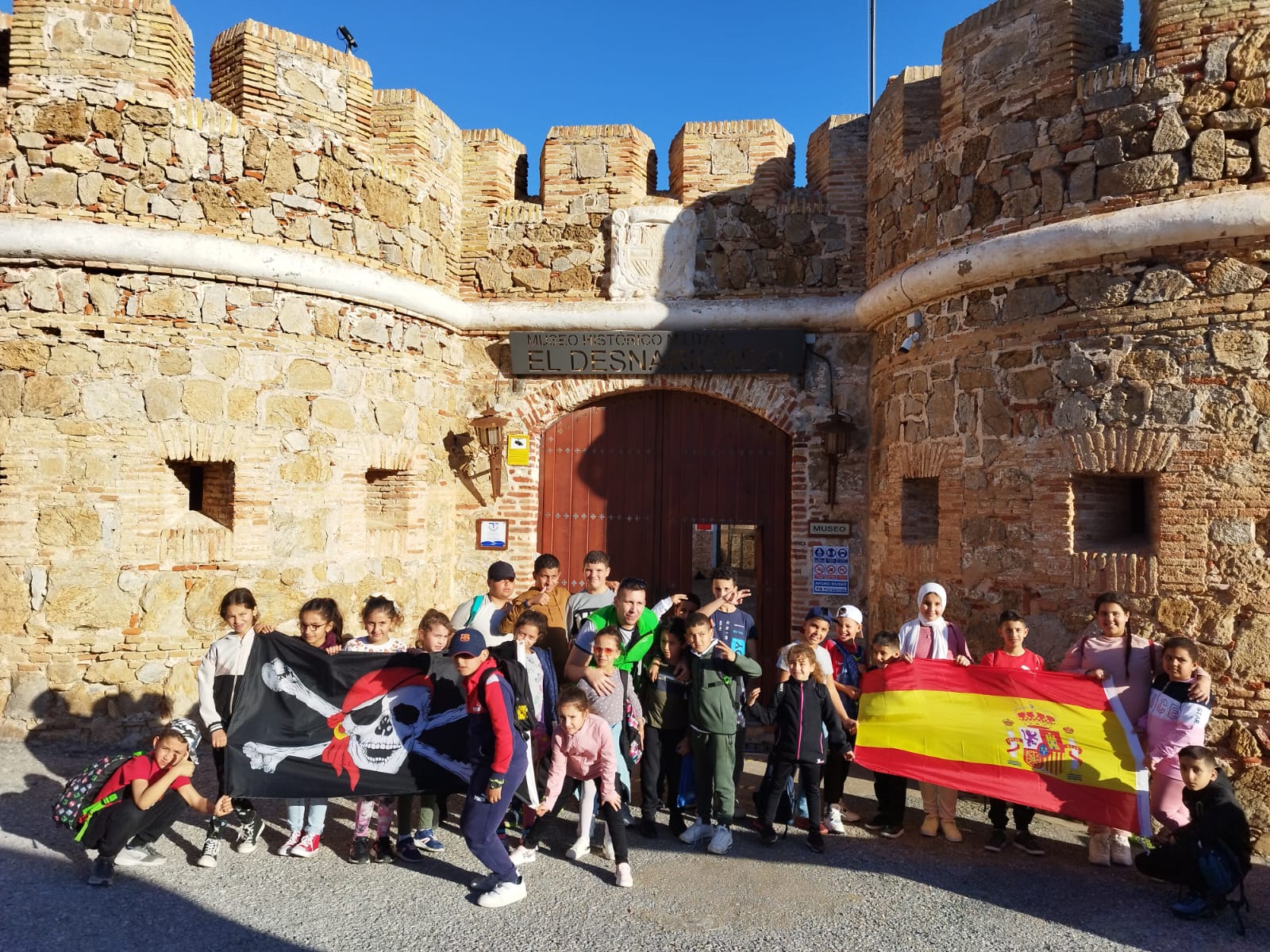 Fundación Cruz Blanca realiza una visita extraescolar al Museo del Desnarigado