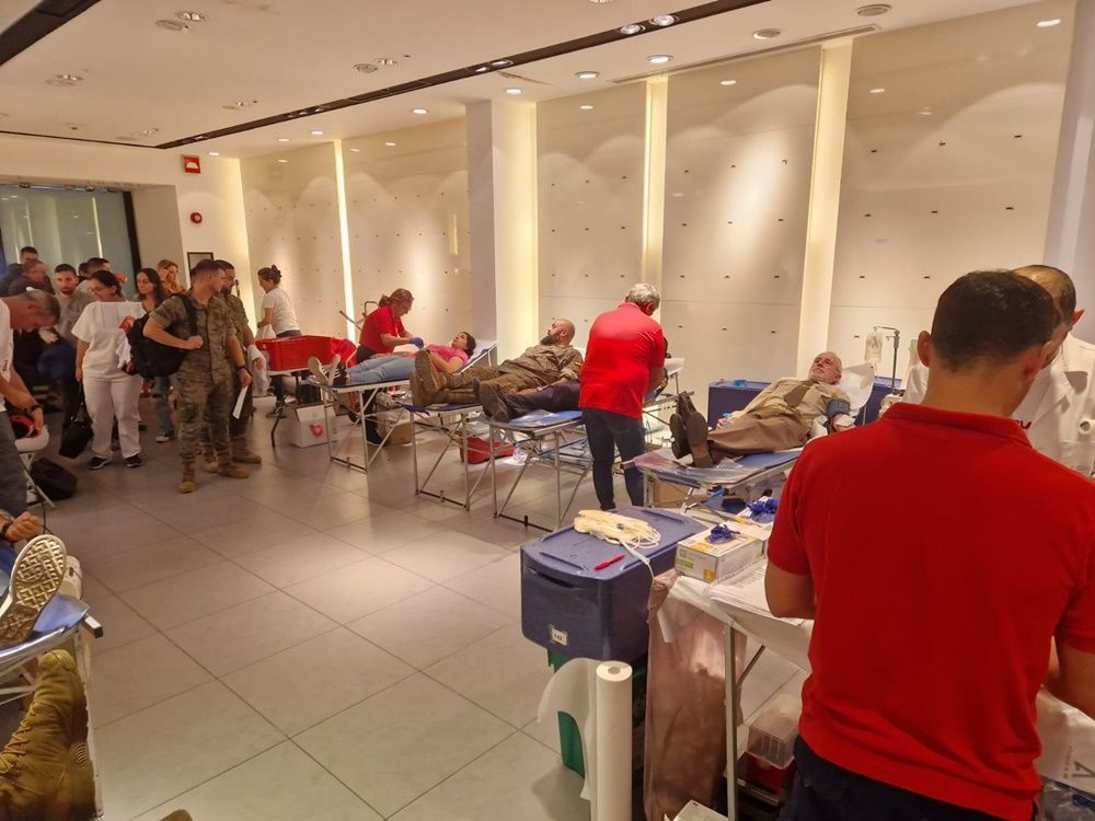 Gran presencia de civiles y militares en la recogida de sangre en parques de Ceuta