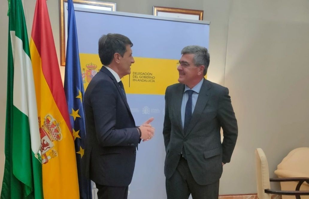 El delegado del Gobierno en Ceuta se reúne con el de Andalucía para analizar diversos temas comunes