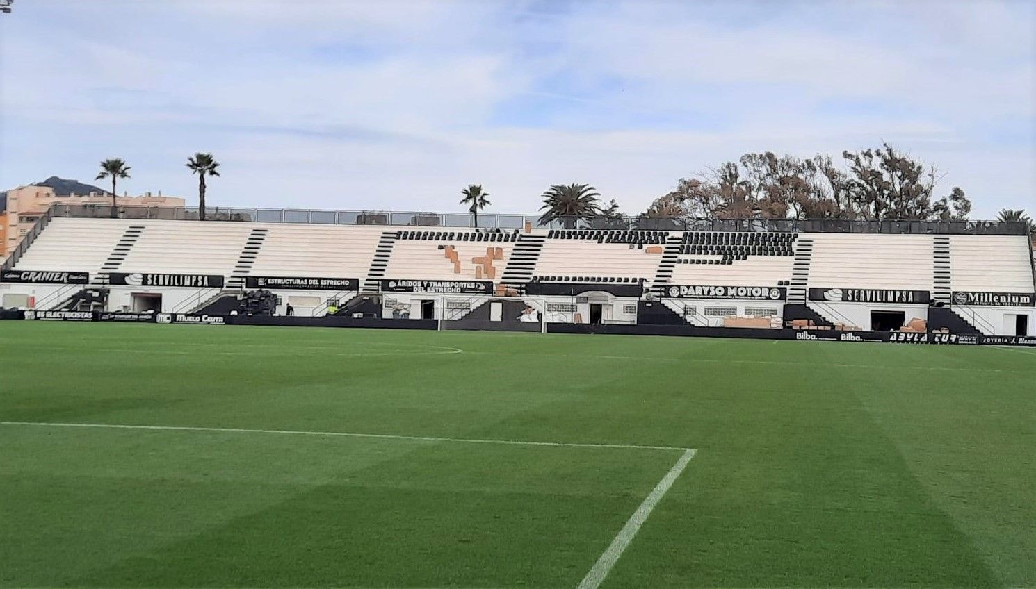 Comienza la colocación de asientos en los fondos del Murube