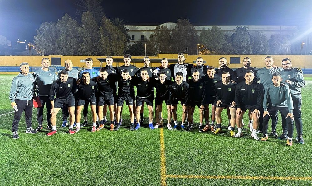 La selección de Ceuta se entrena en el Martínez ‘Pirri’ para preparar la Copa de las Regiones  
