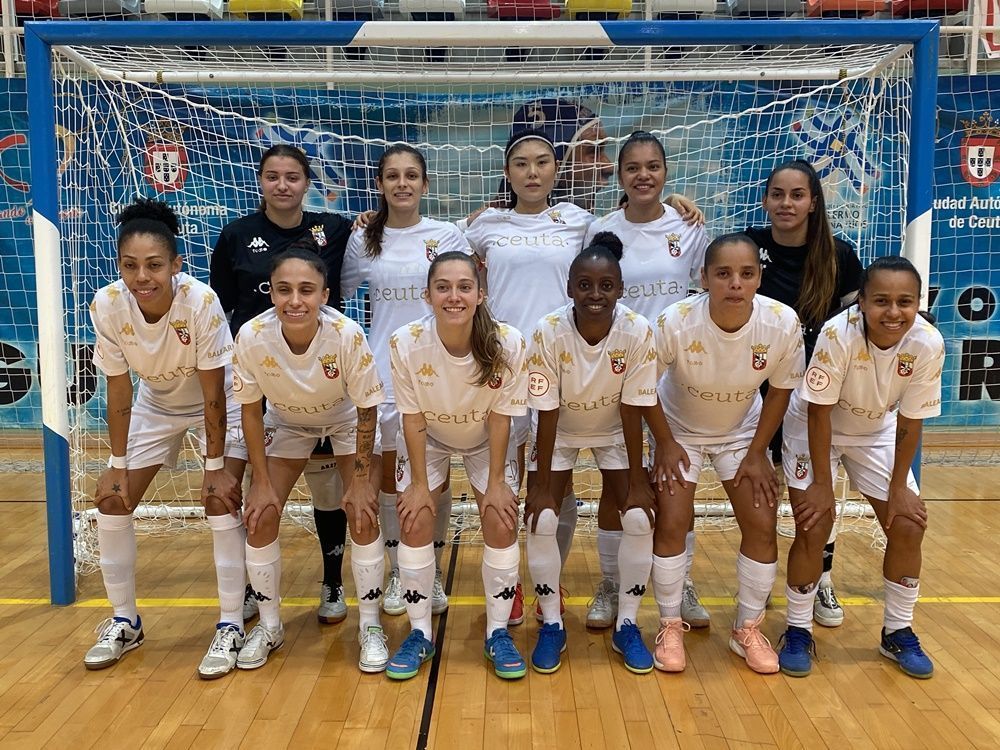 La AD Ceuta femenino cae en los últimos minutos ante el líder La Algaida (3-1)