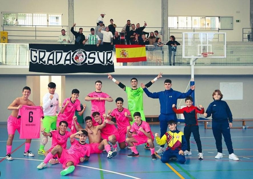 El Puerto vuelve a ganar en un final de partido demoledor (2-6)