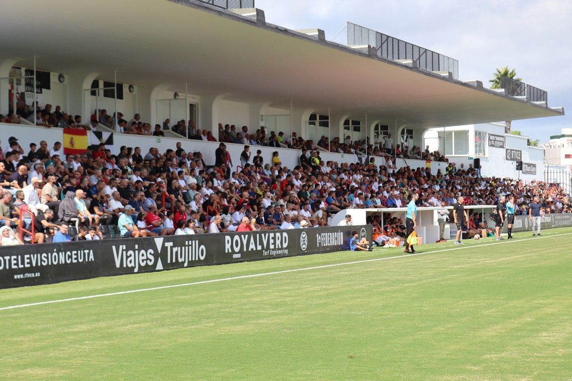 El Ceuta agota las 700 entradas disponibles para el partido ante el Málaga en pocas horas