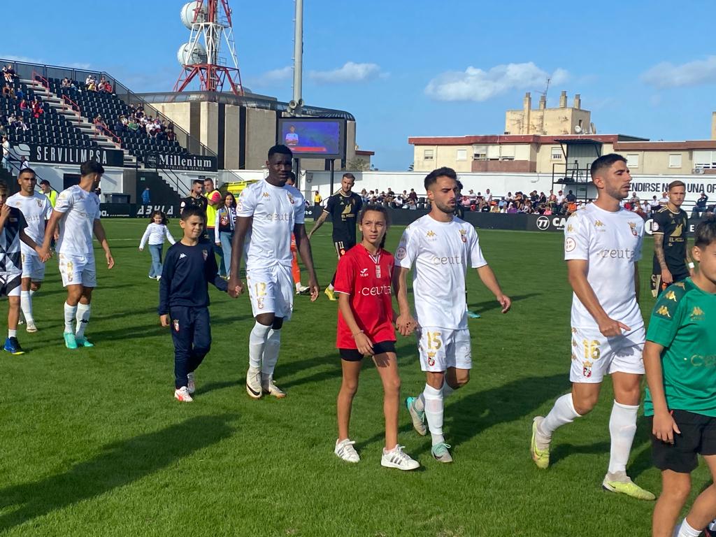 La AD Ceuta inicia la segunda vuelta ante el San Fernando