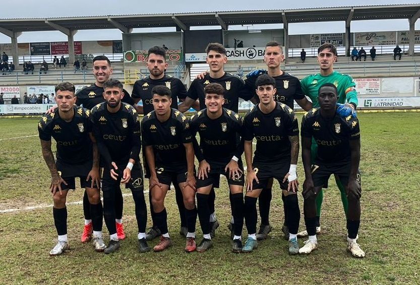 El Ceuta B empata ante el colista en el descuento en su visita al Coria CF (2-2)