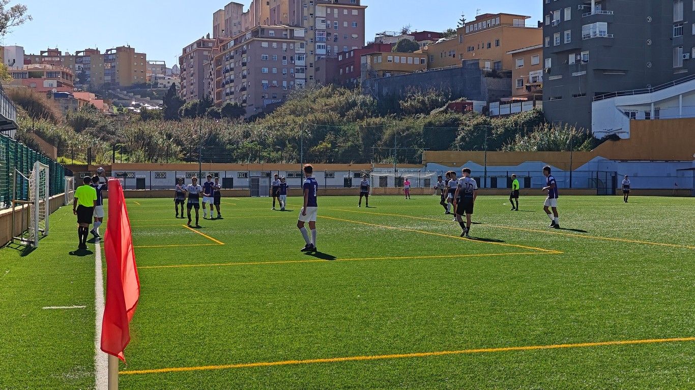 El Polillas se reencuentra con el triunfo en una gran segunda parte ante el San Roque de Lepe (4-0)