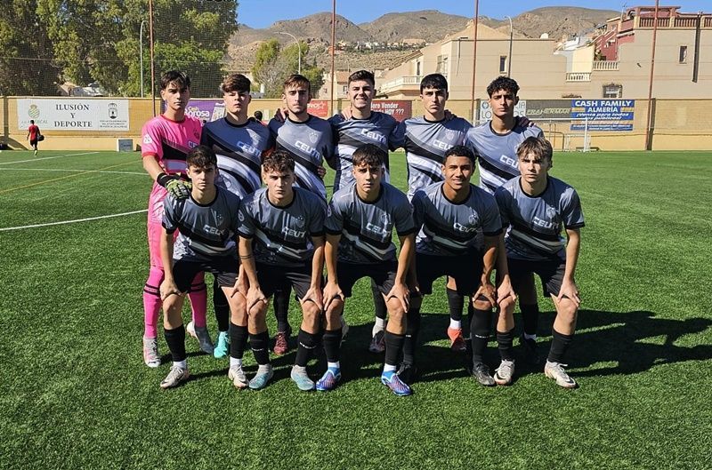 Sporting Atlético cae por 5-0 ante el Almería y suma su sexta derrota consecutiva