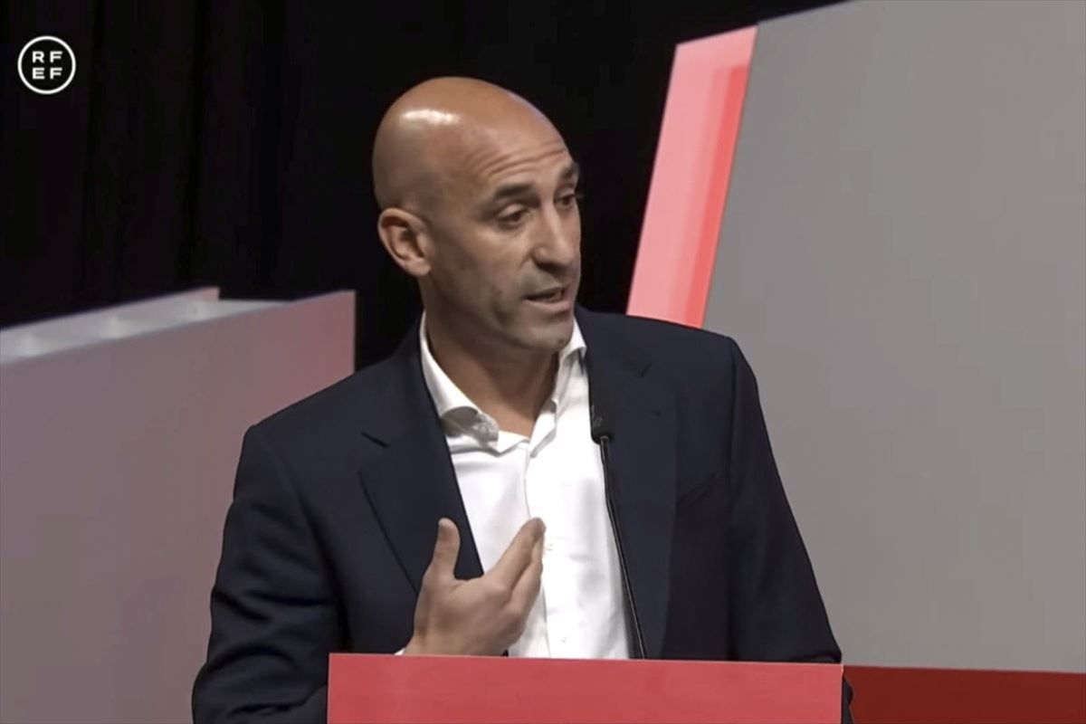 Rubiales, condenado a 10.800 euros de multa por la agresión sexual a Jenni Hermoso