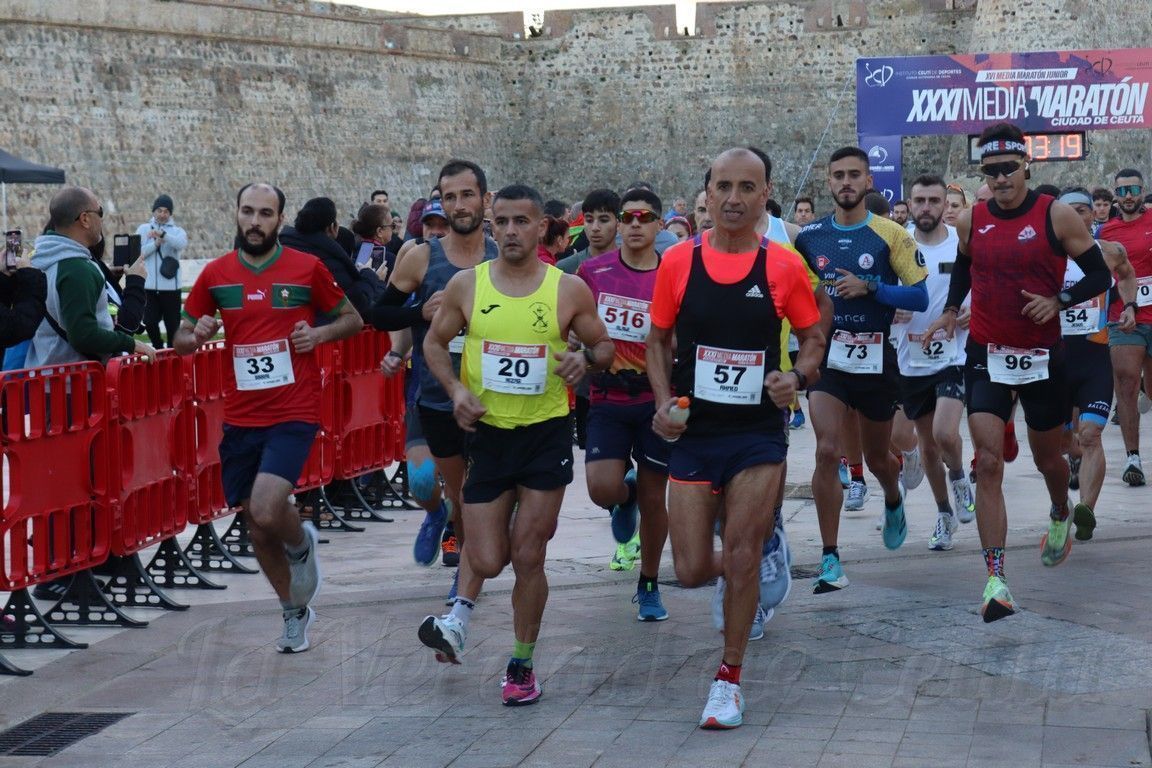 Hassan Amar y Samira Mhamdi ganan la XXXI Media Maratón Ciudad de Ceuta
