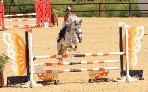 La Federación de Hípica de Ceuta participa en una competición en Sotogrande